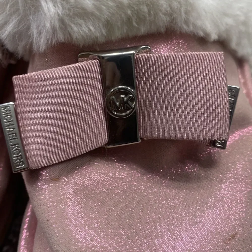 Michael Kors Girls Grace Bow Slippers